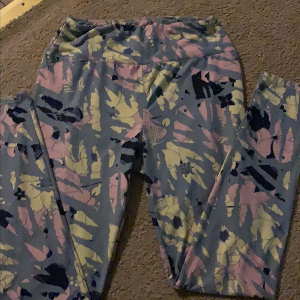Lularoe leggings